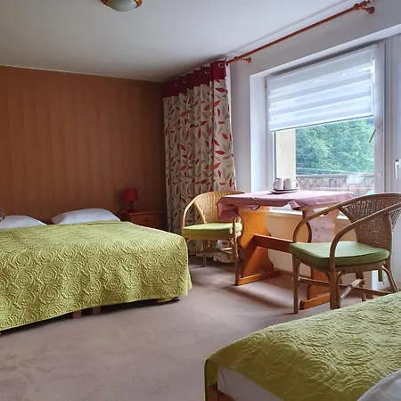 Pokoje Z Widokiem Na Beskid Arena Guest house *